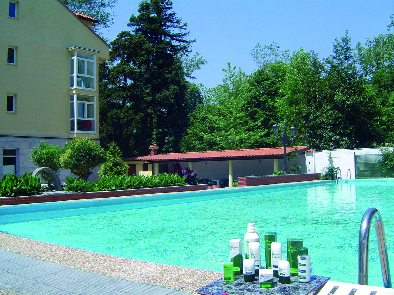 Hotel Balneario De Alceda 外观 照片