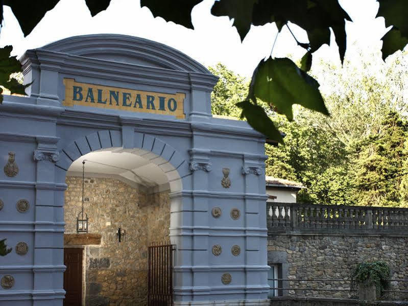 Hotel Balneario De Alceda 外观 照片